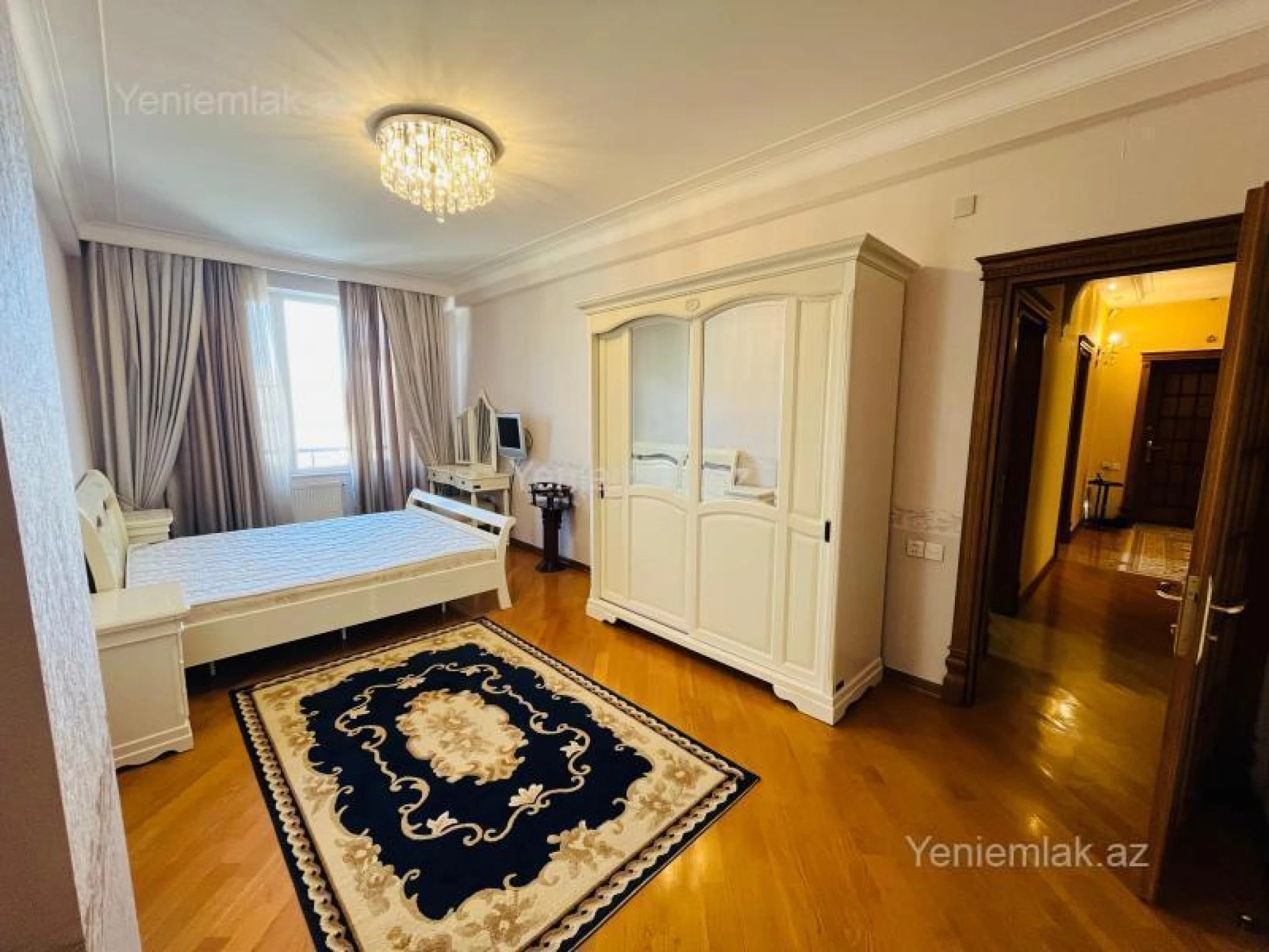 Satılır 5 otaqlı yeni tikili 190 m²