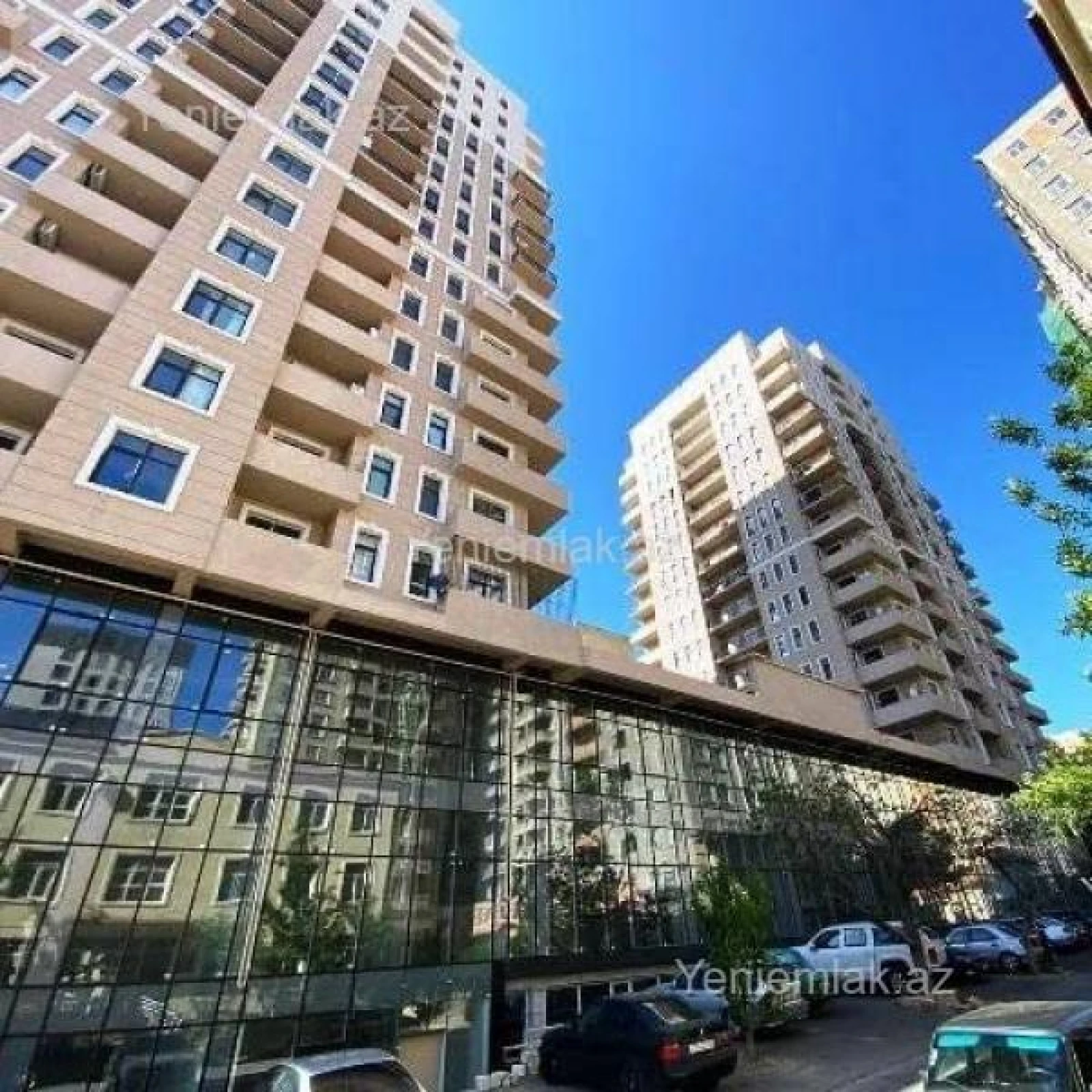Satılır 3 otaqlı yeni tikili 127 m²