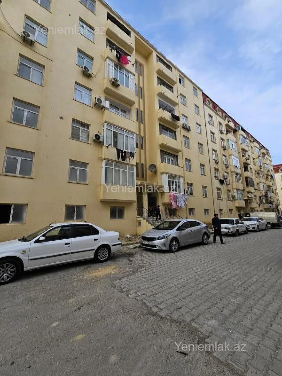 Satılır 2 otaqlı yeni tikili 54 m²