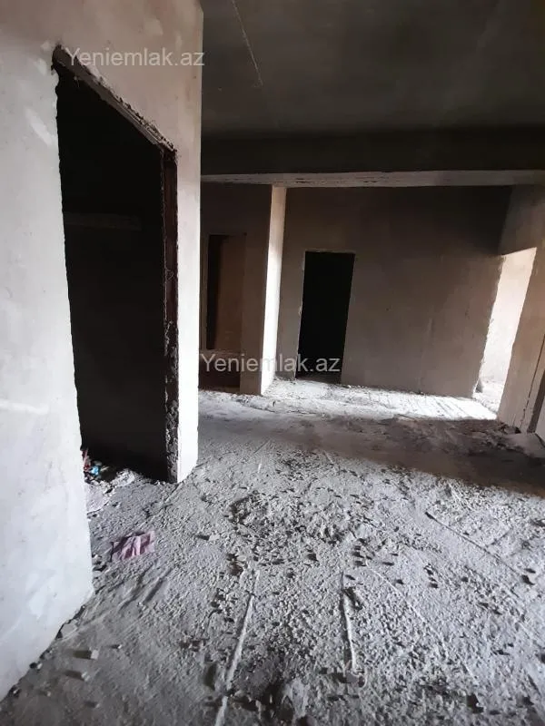 Satılır 3 otaqlı yeni tikili 125 m²