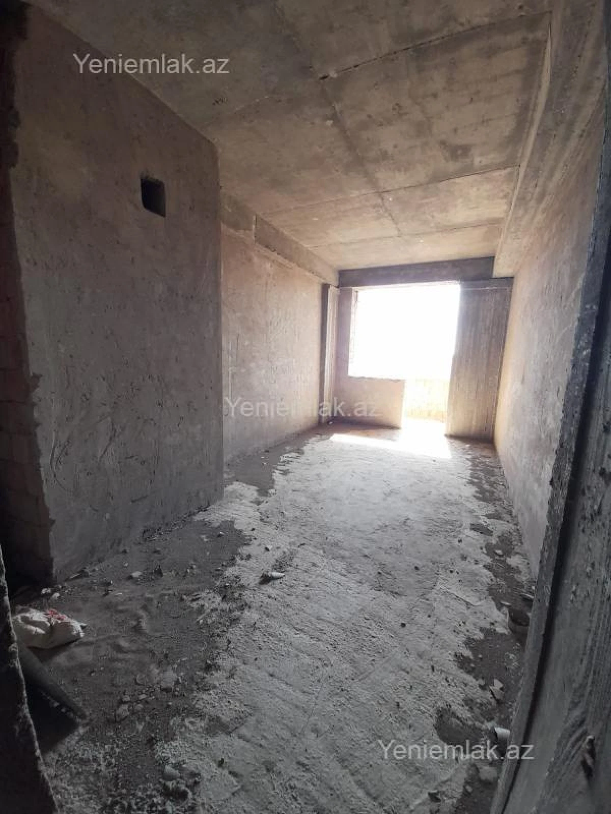 Satılır 3 otaqlı yeni tikili 125 m²