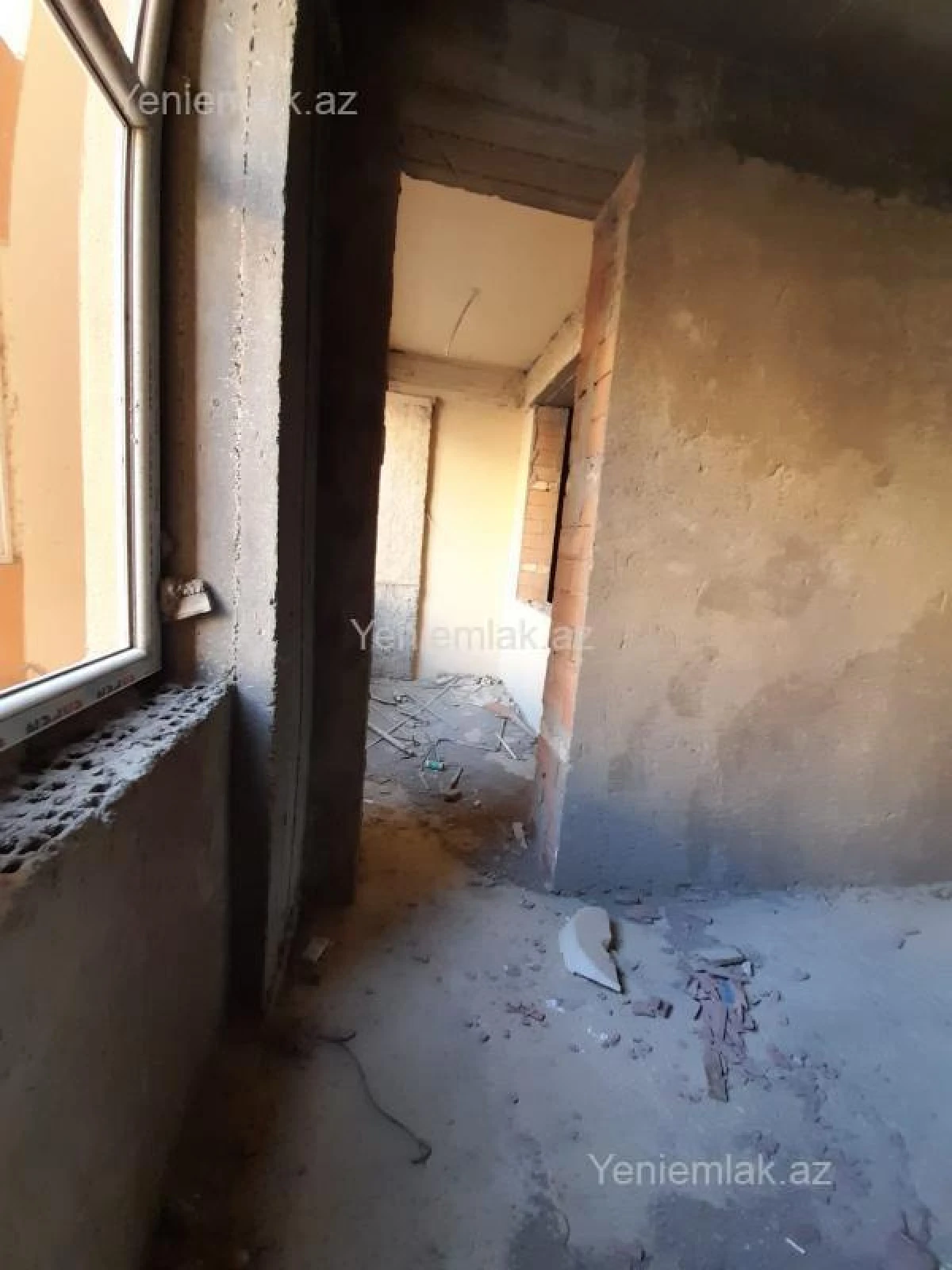 Satılır 3 otaqlı yeni tikili 125 m²