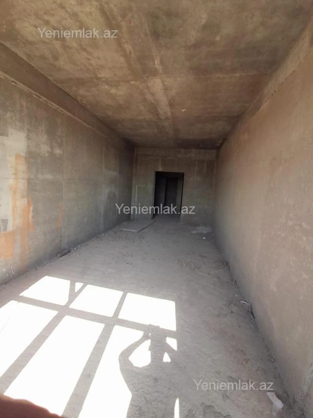 Satılır 3 otaqlı yeni tikili 125 m²