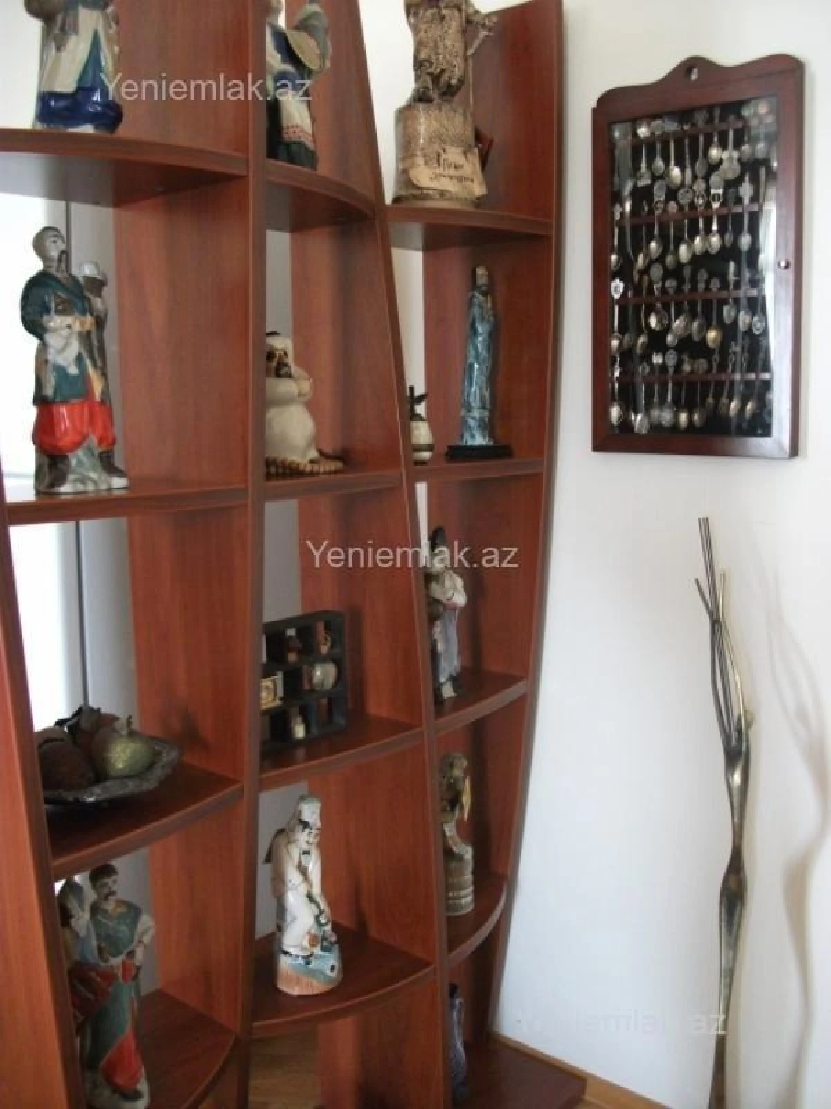 Satılır 3 otaqlı köhnə tikili 110 m²