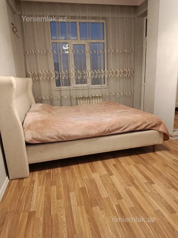Satılır 2 otaqlı yeni tikili 70 m²