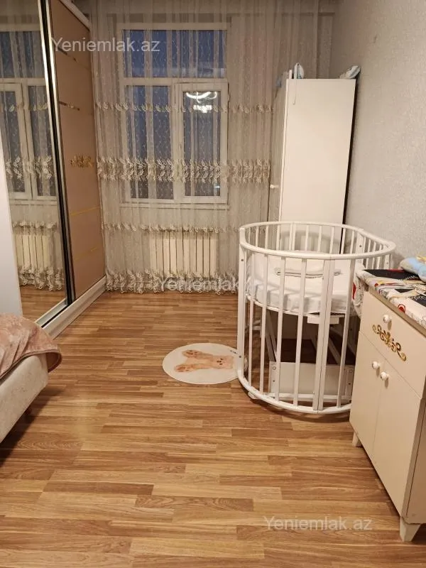 Satılır 2 otaqlı yeni tikili 70 m²
