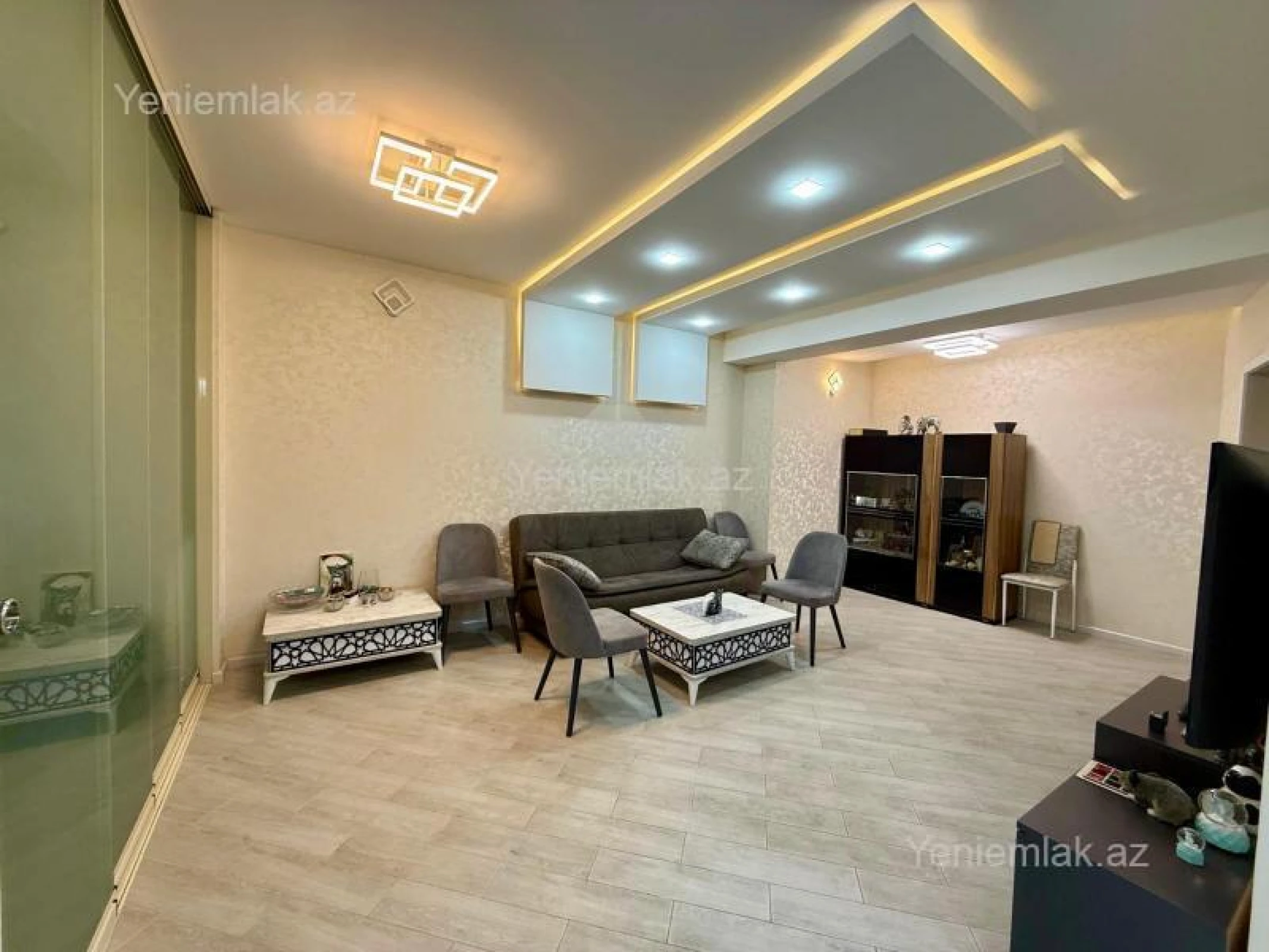 Satılır 3 otaqlı yeni tikili 82 m²