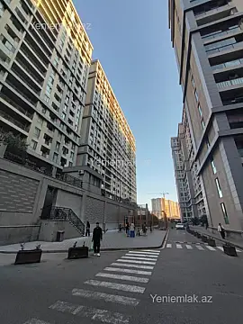 Satılır 3 otaqlı yeni tikili 82 m²