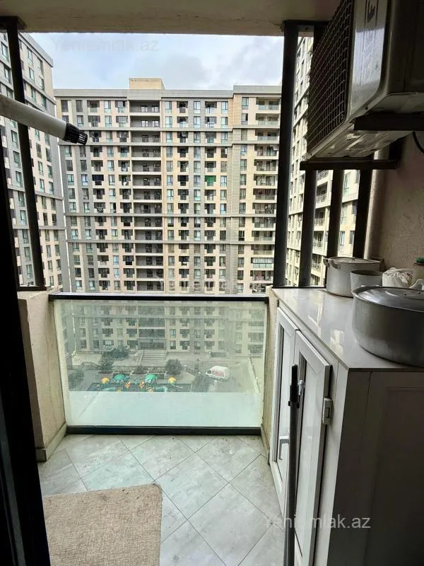 Satılır 3 otaqlı yeni tikili 82 m²