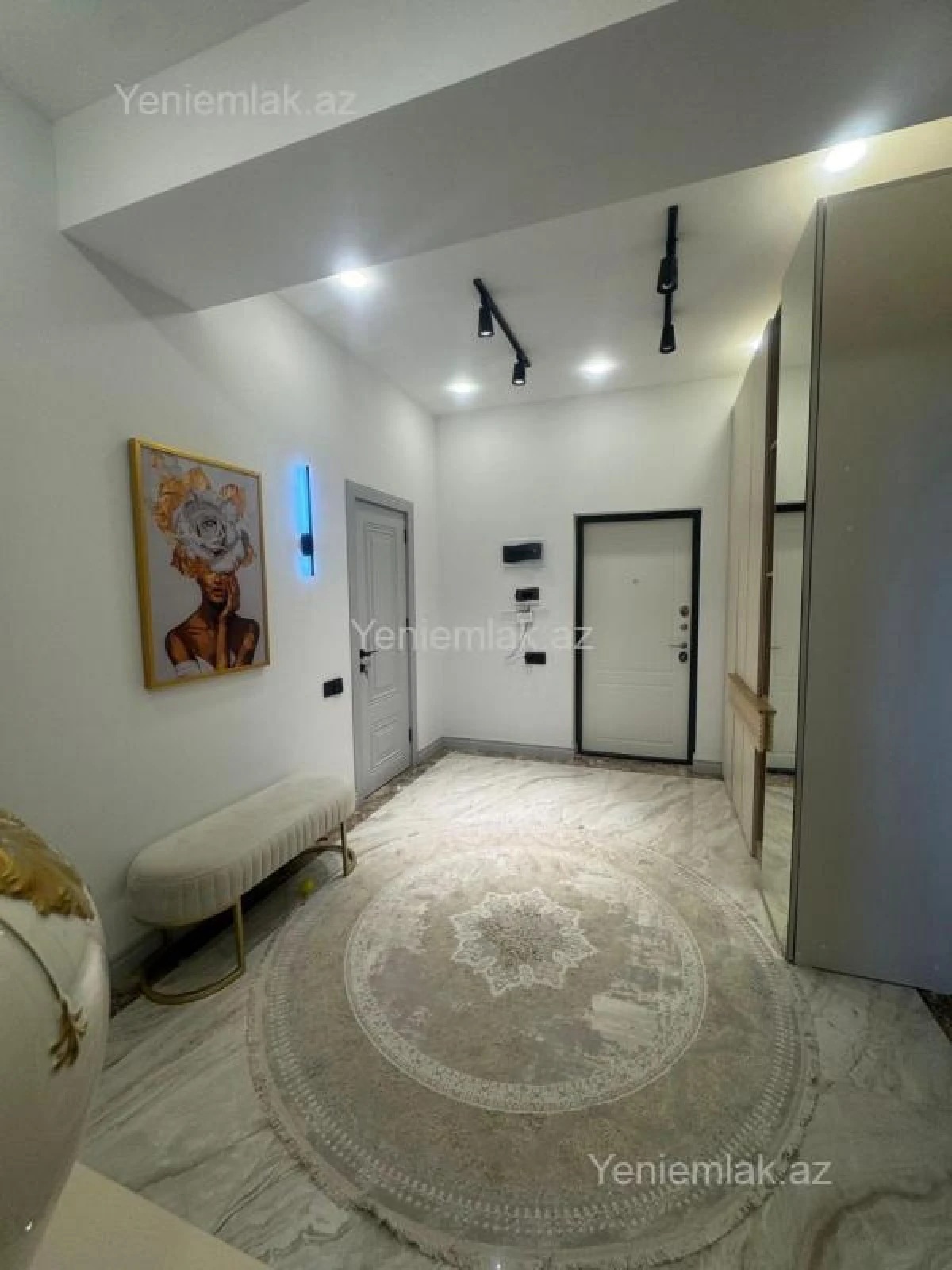 Satılır 3 otaqlı yeni tikili 88 m²