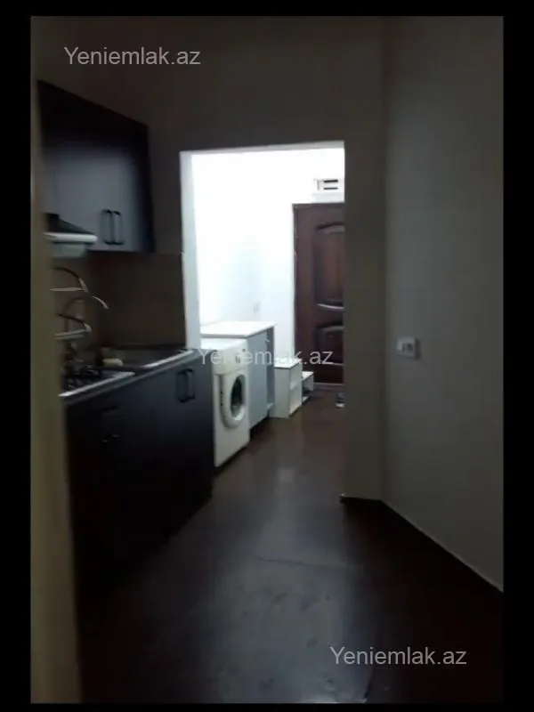 Satılır 2 otaqlı köhnə tikili 42 m²
