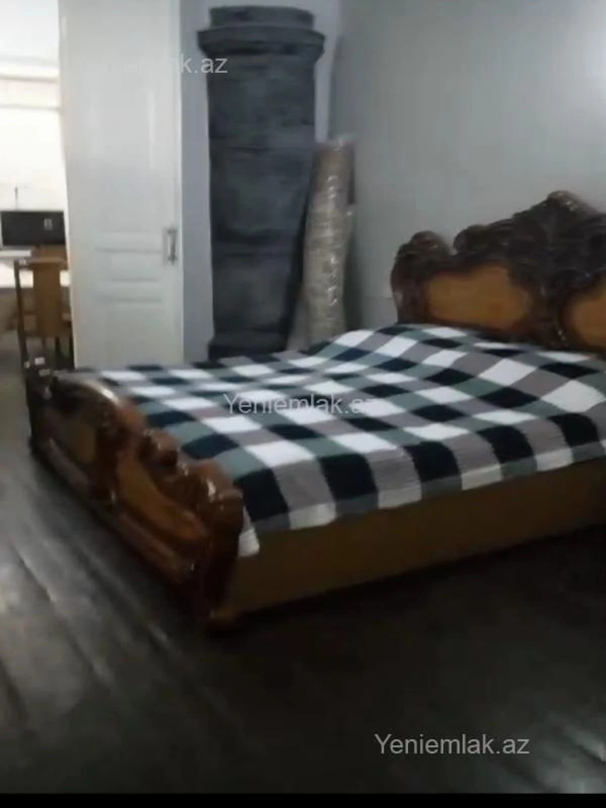 Satılır 2 otaqlı köhnə tikili 42 m²