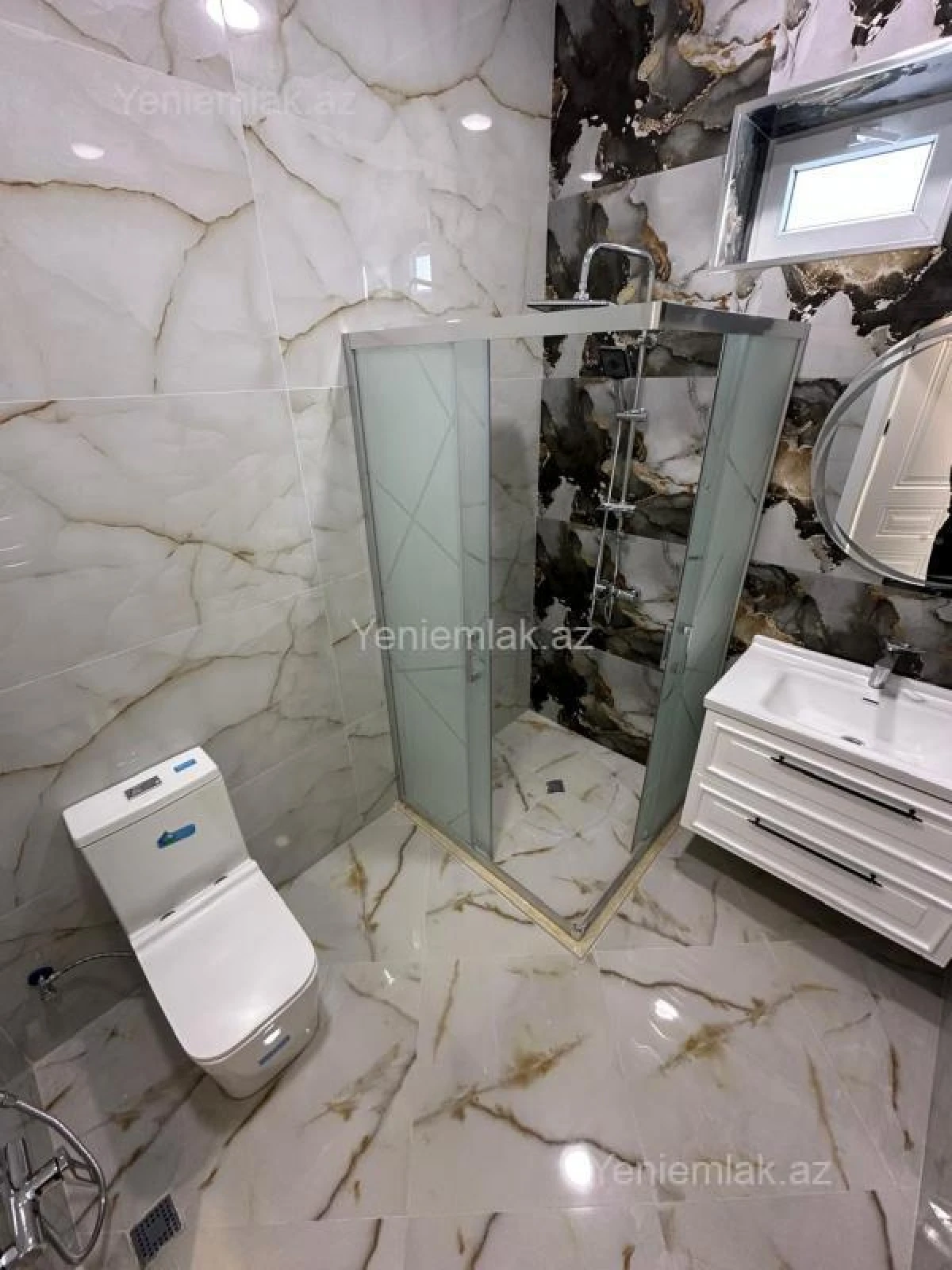 Satılır 4 otaqlı həyət evi 145 m²