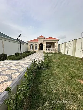 Satılır 4 otaqlı həyət evi 145 m²