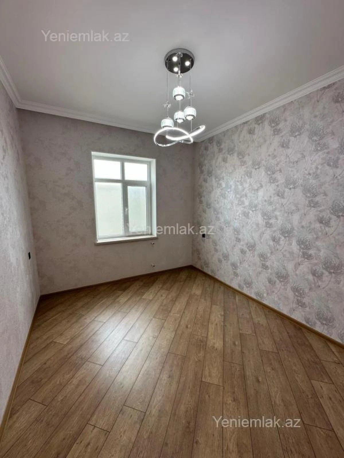 Satılır 4 otaqlı həyət evi 145 m²