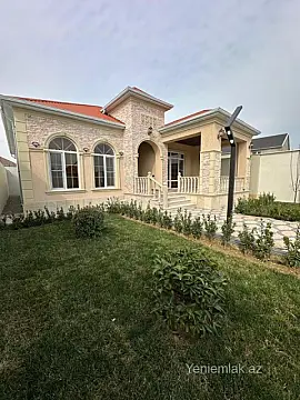Satılır 4 otaqlı həyət evi 145 m²