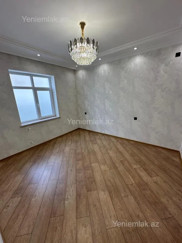 Satılır 4 otaqlı həyət evi 145 m²