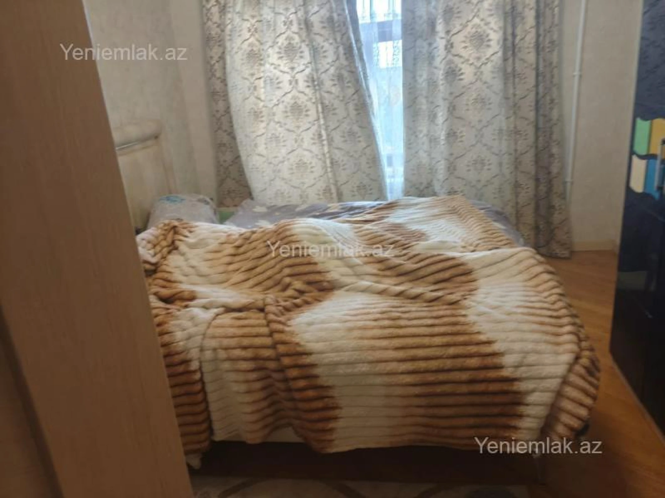 Satılır 5 otaqlı köhnə tikili 120 m²