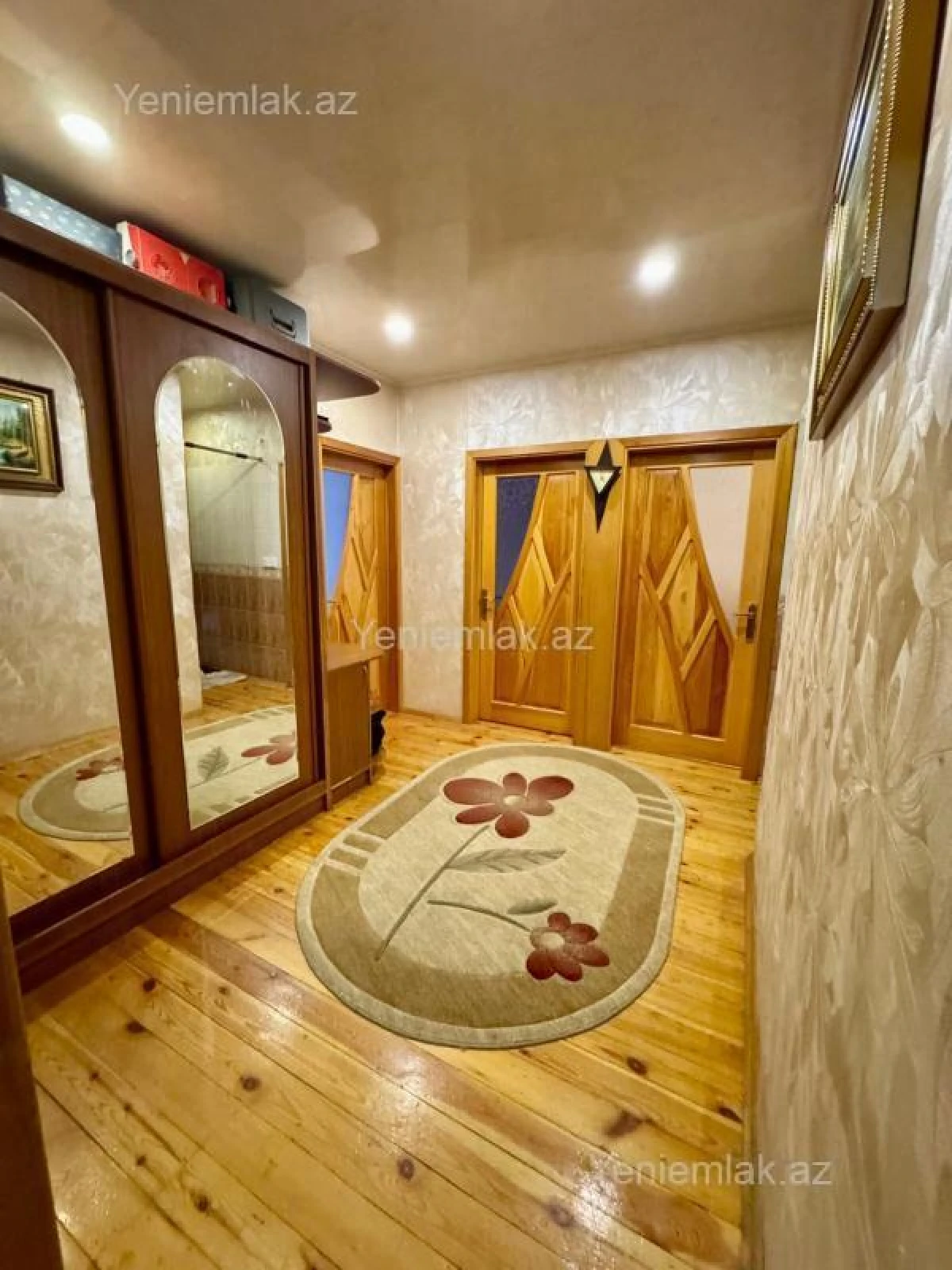 Satılır 4 otaqlı yeni tikili 120 m²