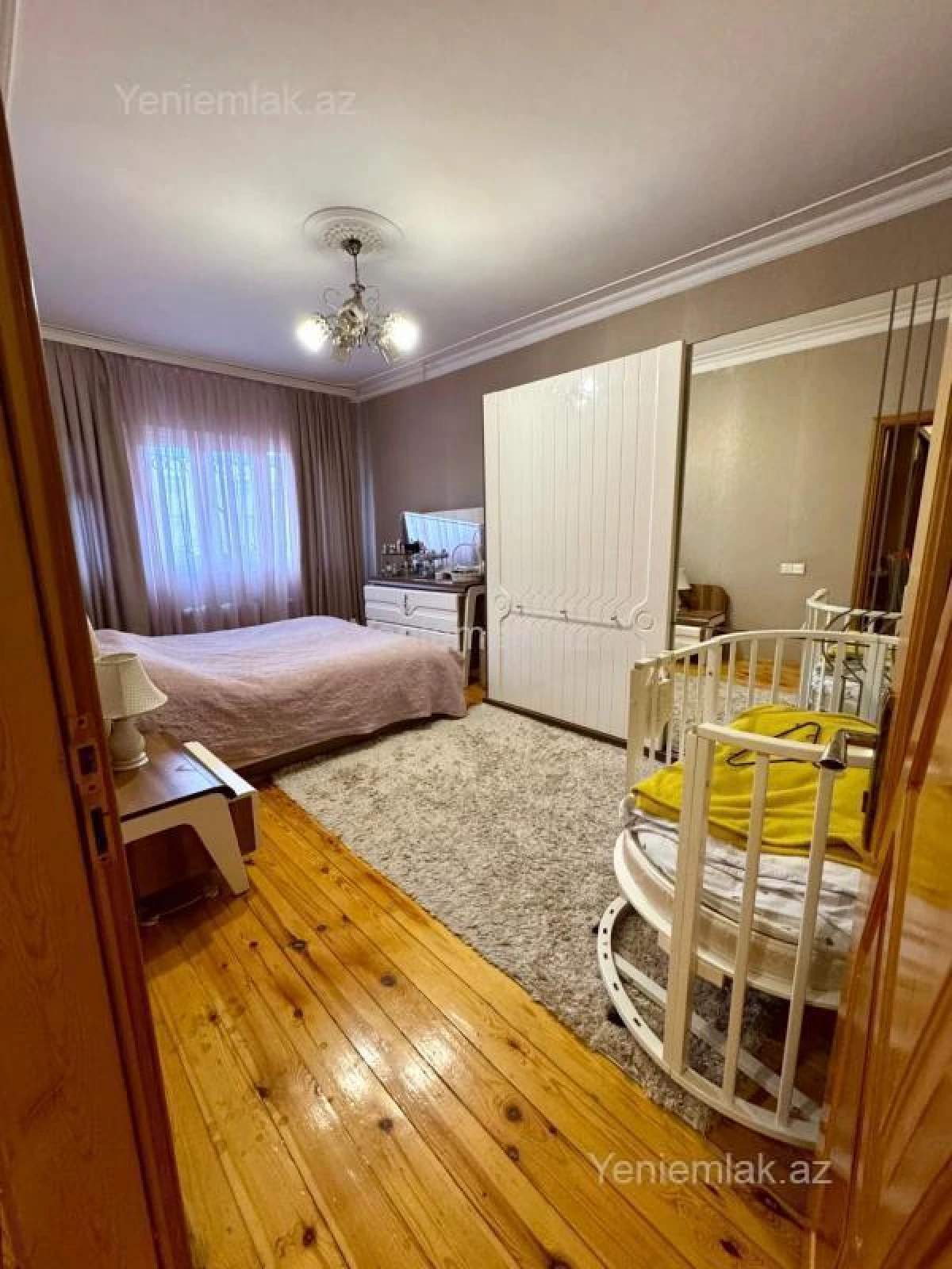 Satılır 4 otaqlı yeni tikili 120 m²