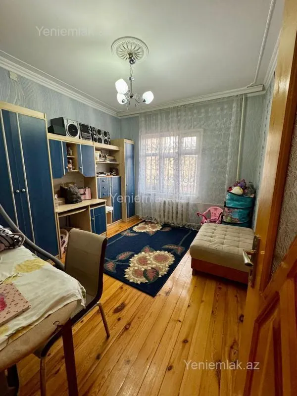 Satılır 4 otaqlı yeni tikili 120 m²
