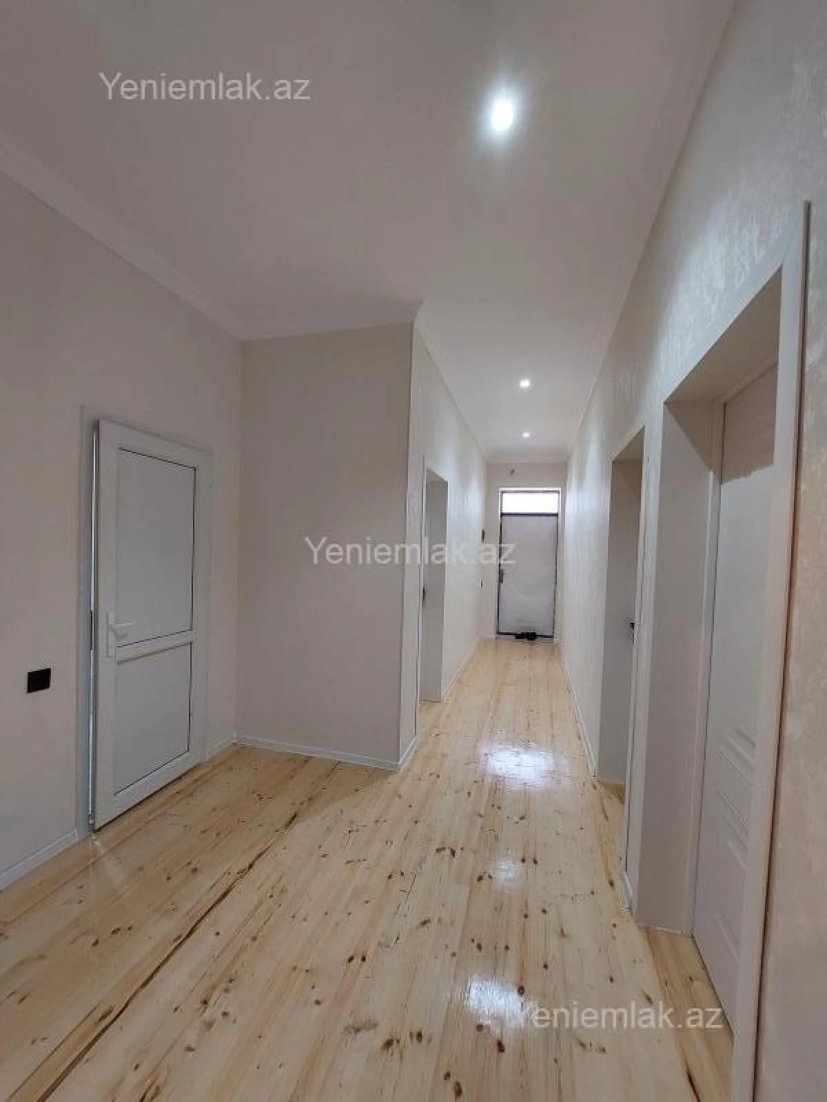 Satılır 3 otaqlı həyət evi 100 m²