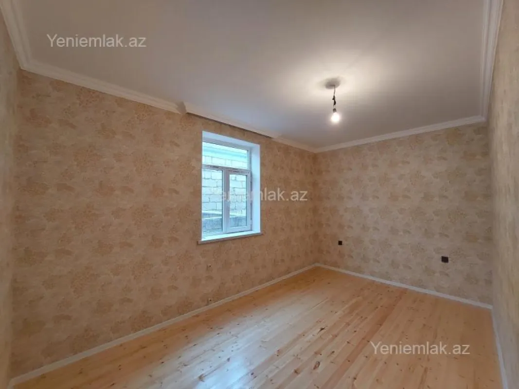 Satılır 3 otaqlı həyət evi 100 m²