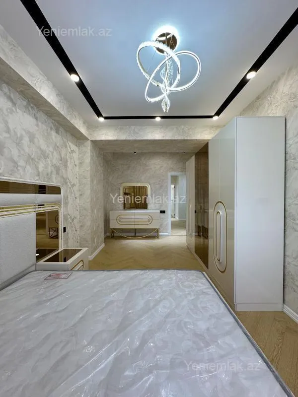 Satılır 2 otaqlı yeni tikili 90 m²