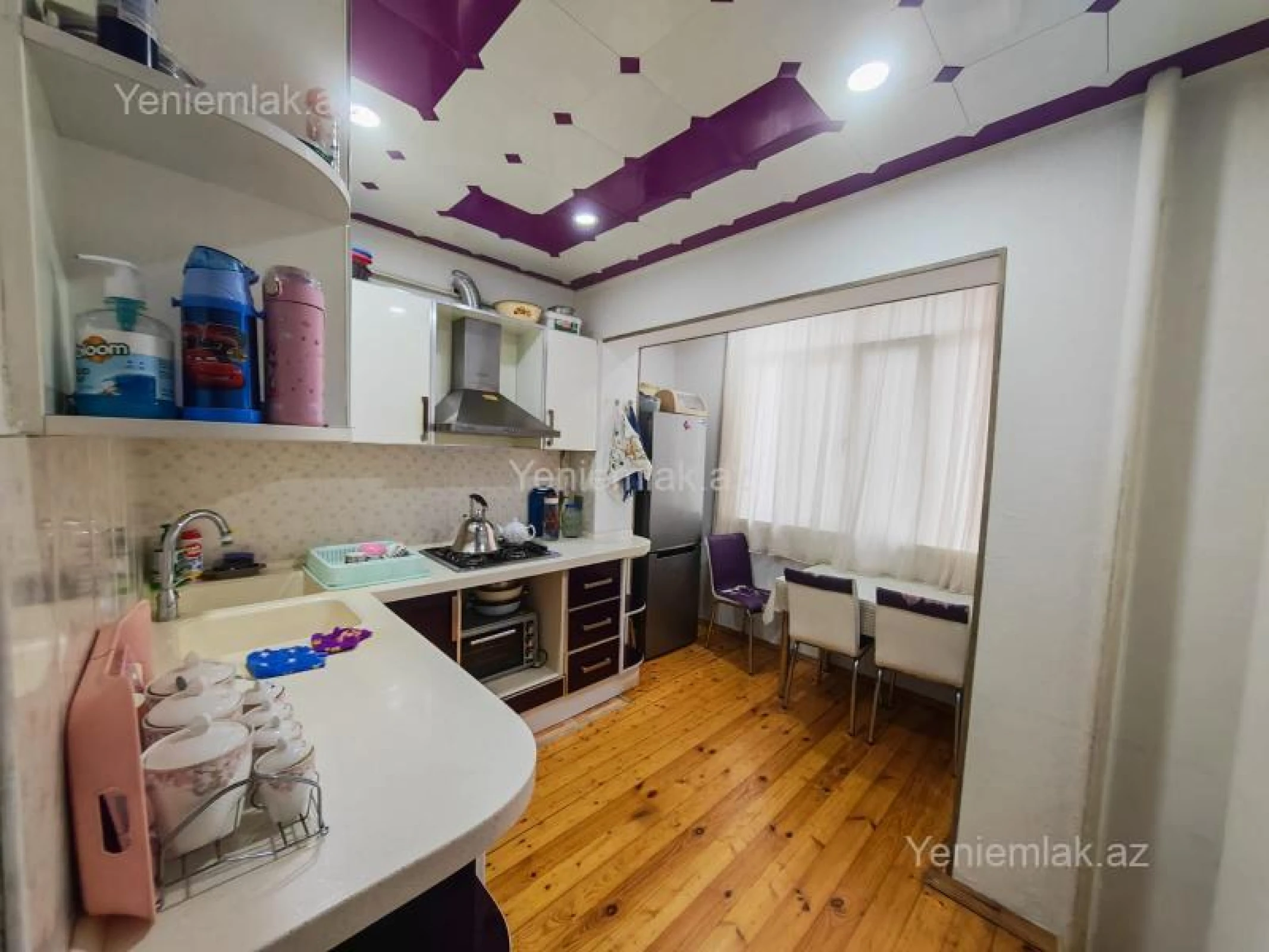 Satılır 2 otaqlı köhnə tikili 65 m²