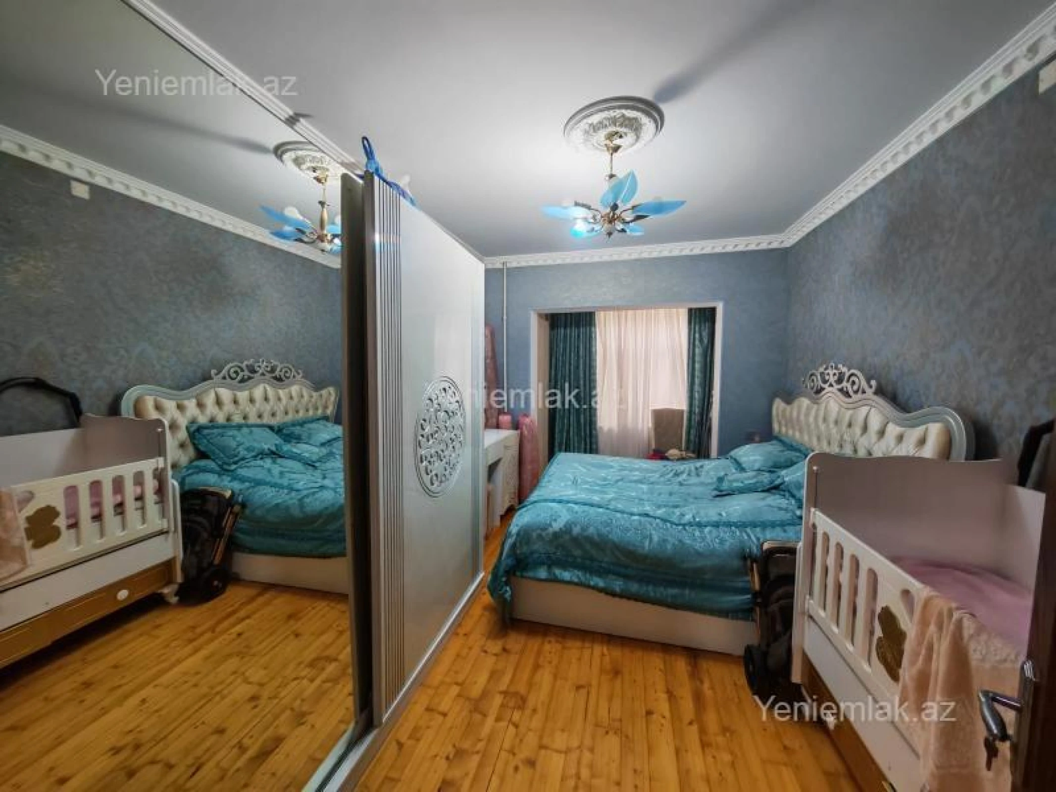 Satılır 2 otaqlı köhnə tikili 65 m²