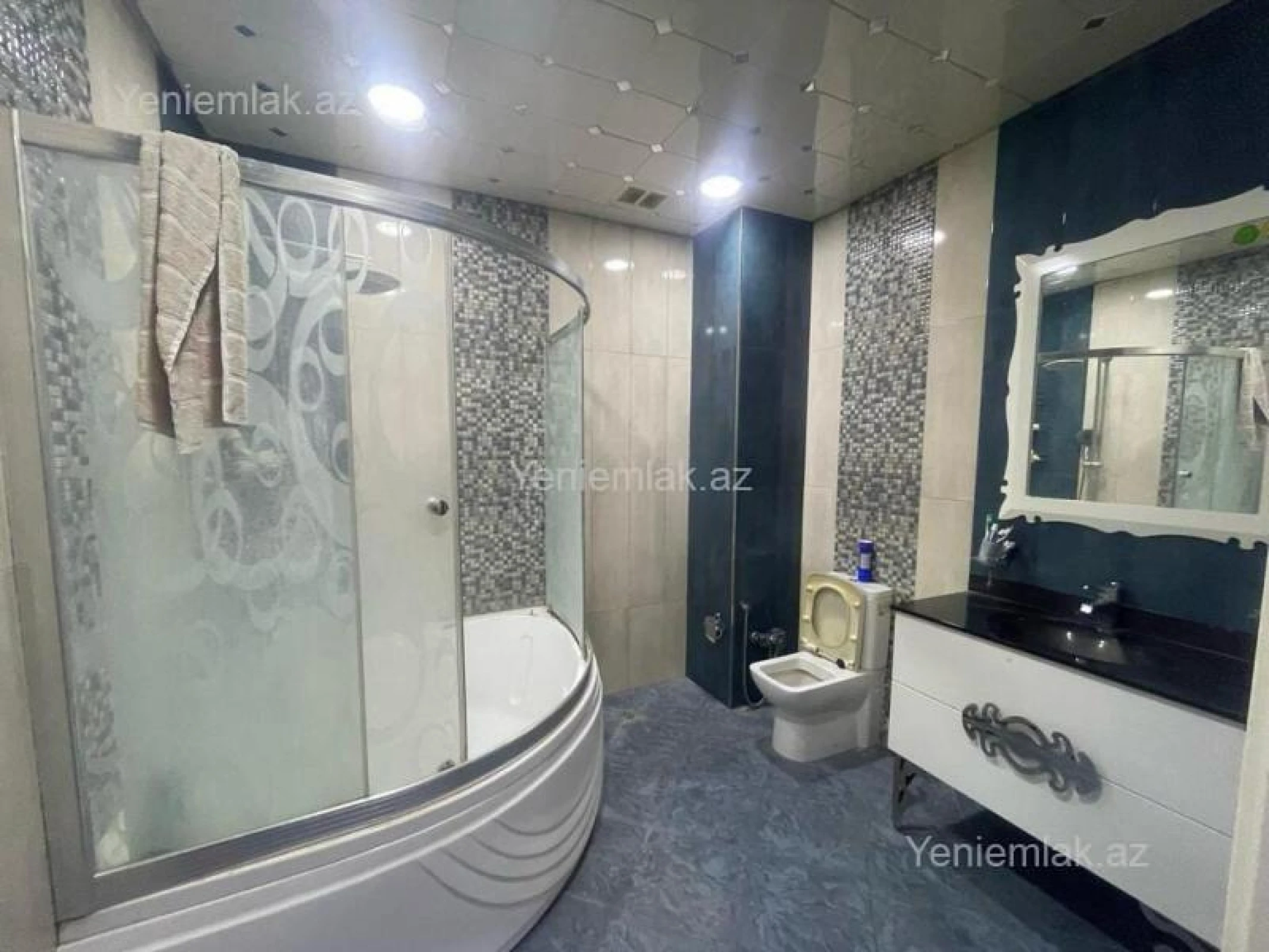 Satılır 4 otaqlı yeni tikili 210 m²