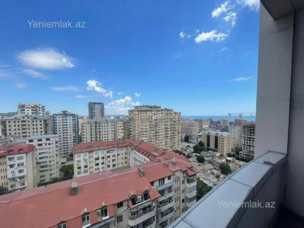 Satılır 4 otaqlı yeni tikili 210 m²