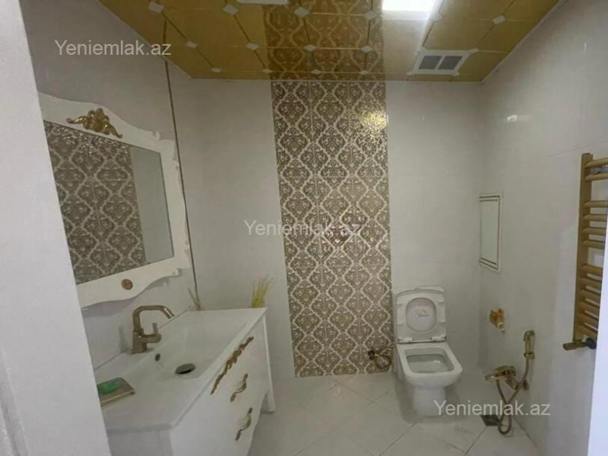 Satılır 4 otaqlı yeni tikili 210 m²