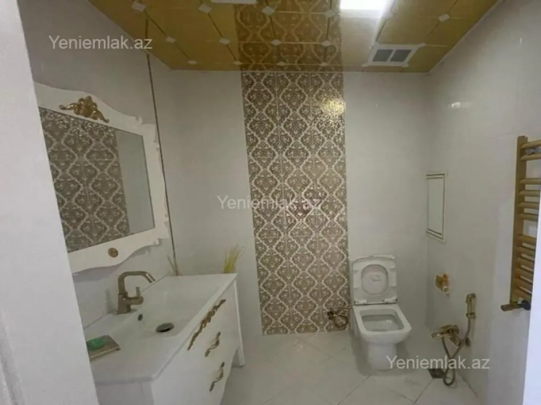 Satılır 4 otaqlı yeni tikili 210 m²