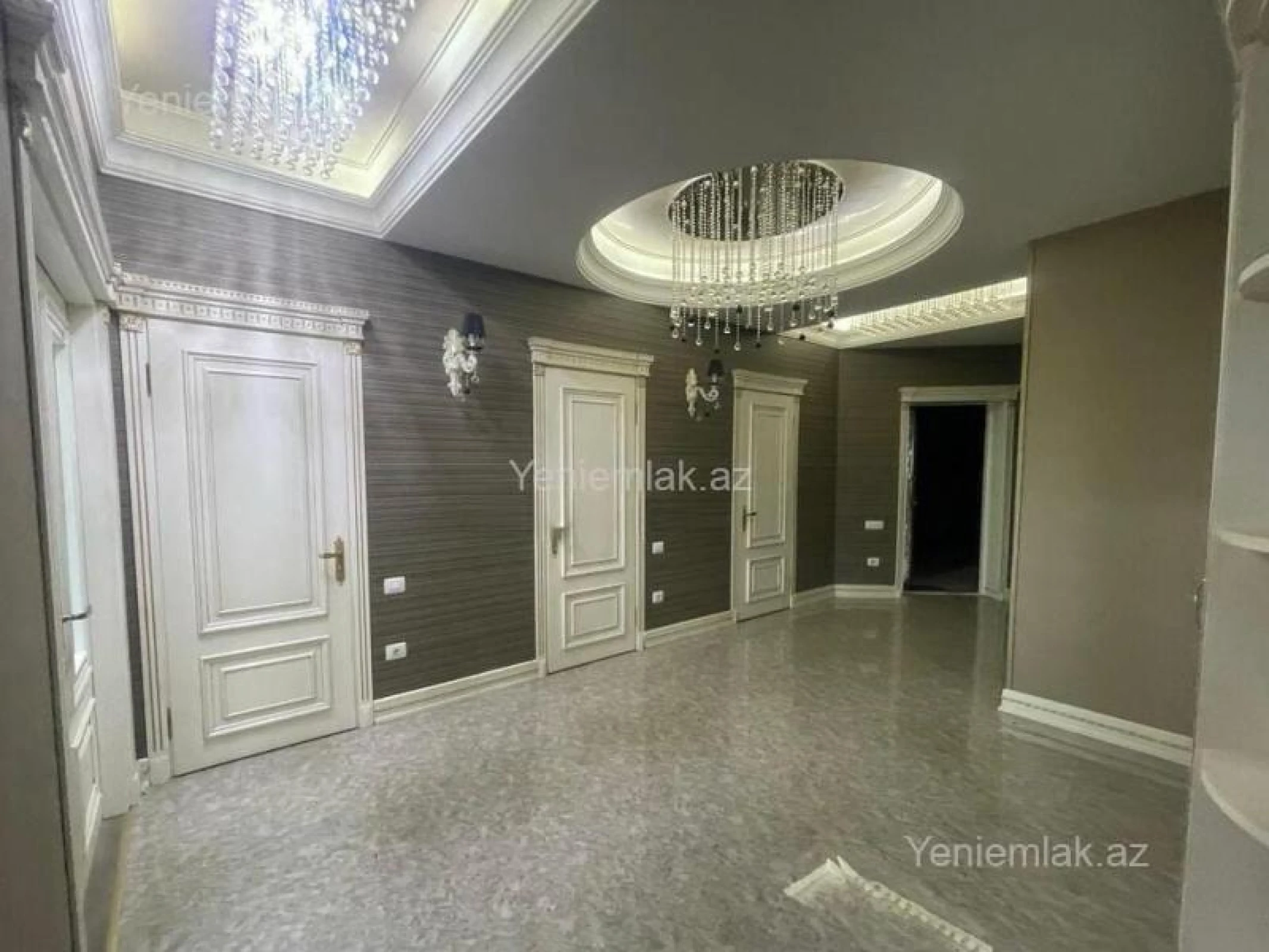 Satılır 4 otaqlı yeni tikili 210 m²