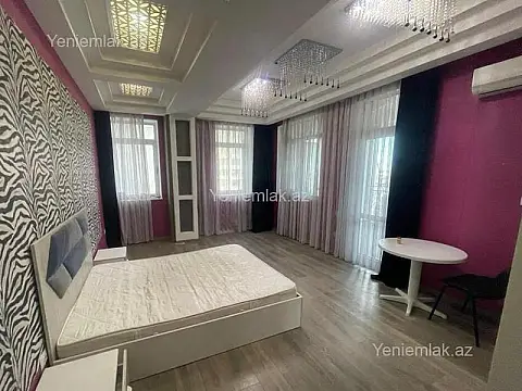Satılır 4 otaqlı yeni tikili 210 m²