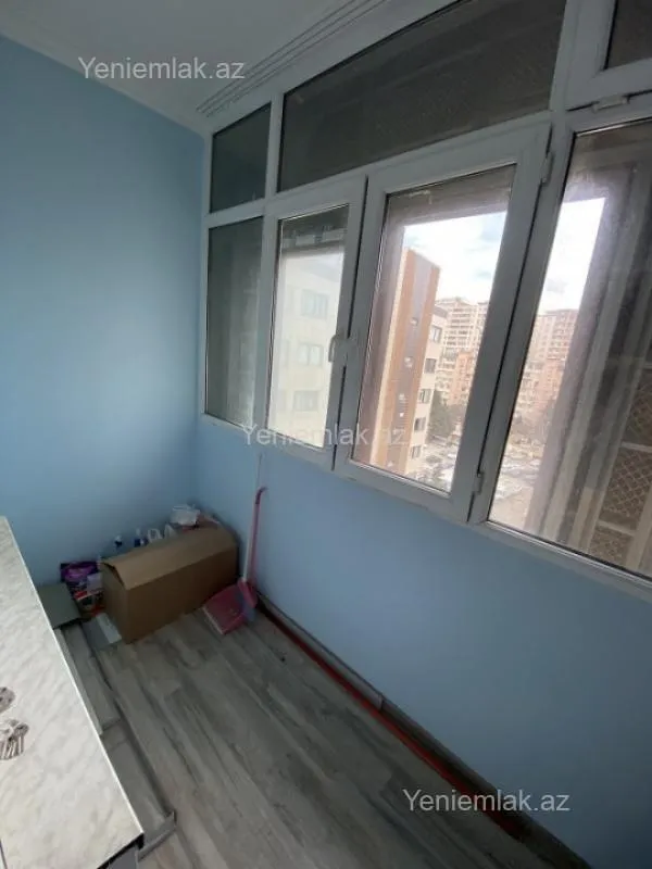Satılır 2 otaqlı köhnə tikili 70 m²