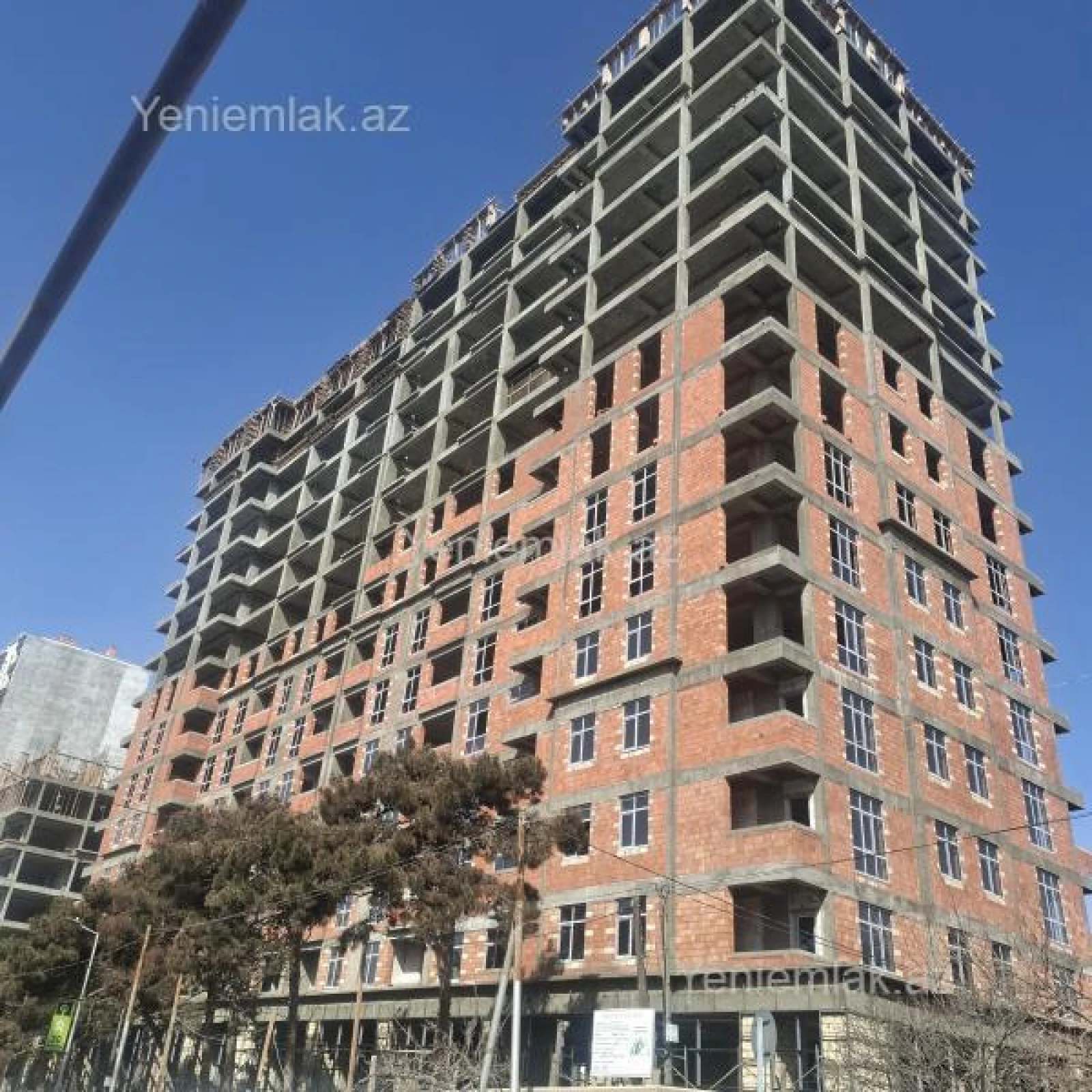 Satılır 3 otaqlı yeni tikili 86.5 m²