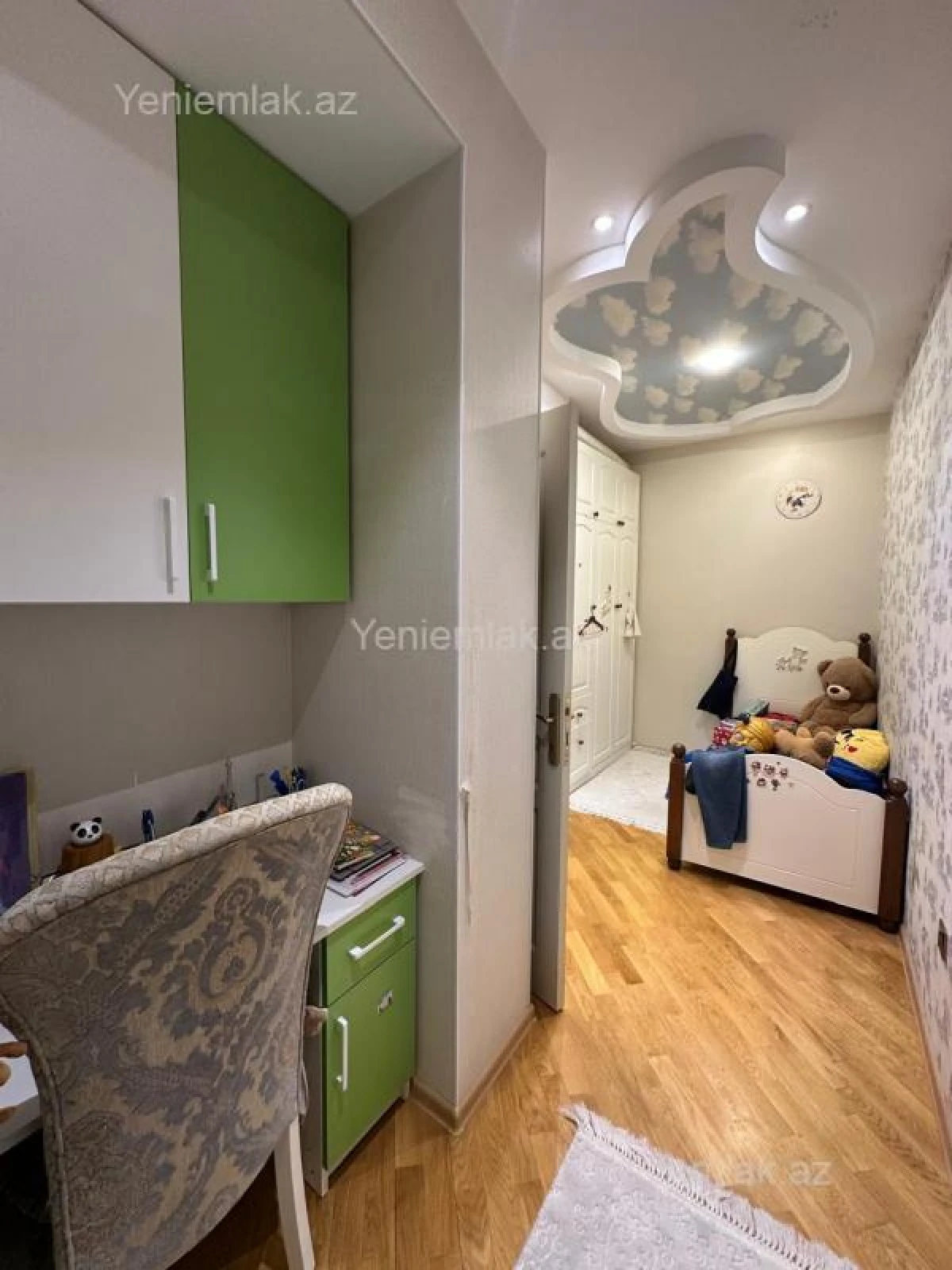 Satılır 3 otaqlı yeni tikili 90 m²