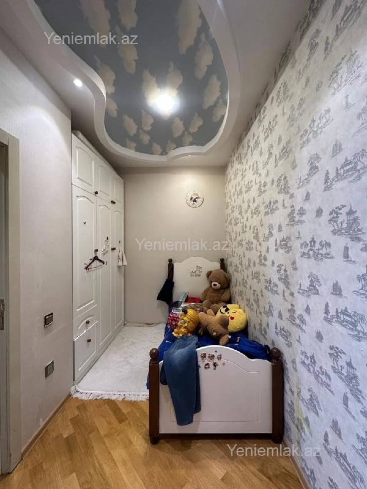 Satılır 3 otaqlı yeni tikili 90 m²