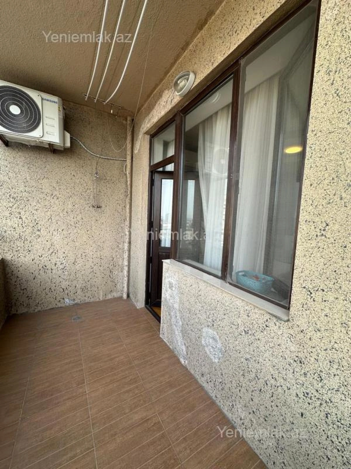 Satılır 3 otaqlı yeni tikili 90 m²