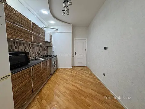 Satılır 2 otaqlı yeni tikili 60 m²