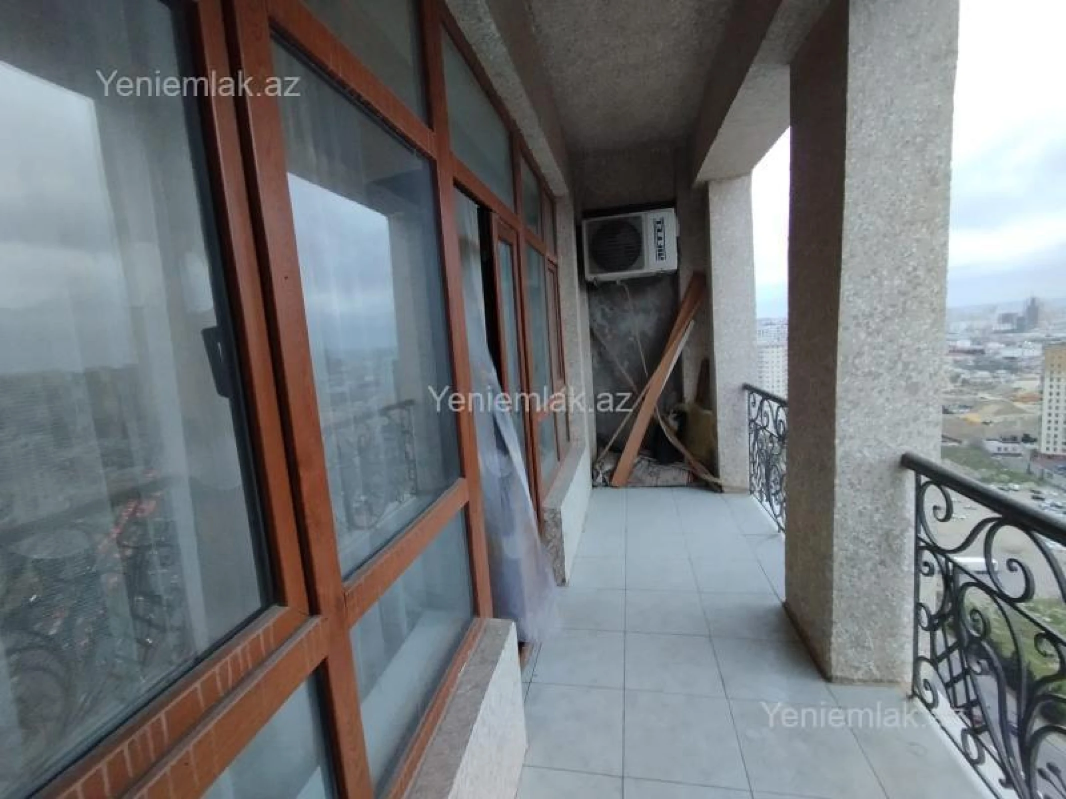 Satılır 2 otaqlı yeni tikili 140 m²