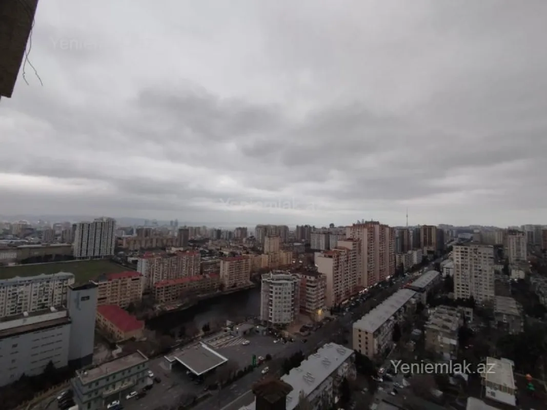 Satılır 2 otaqlı yeni tikili 140 m²