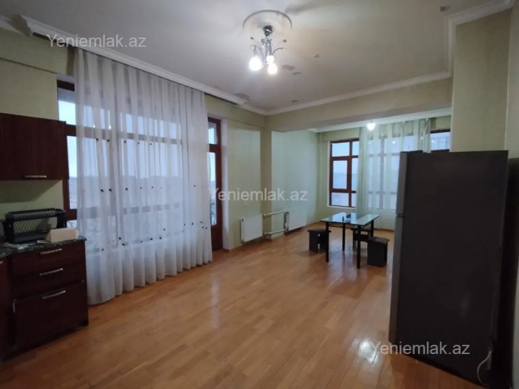 Satılır 2 otaqlı yeni tikili 140 m²