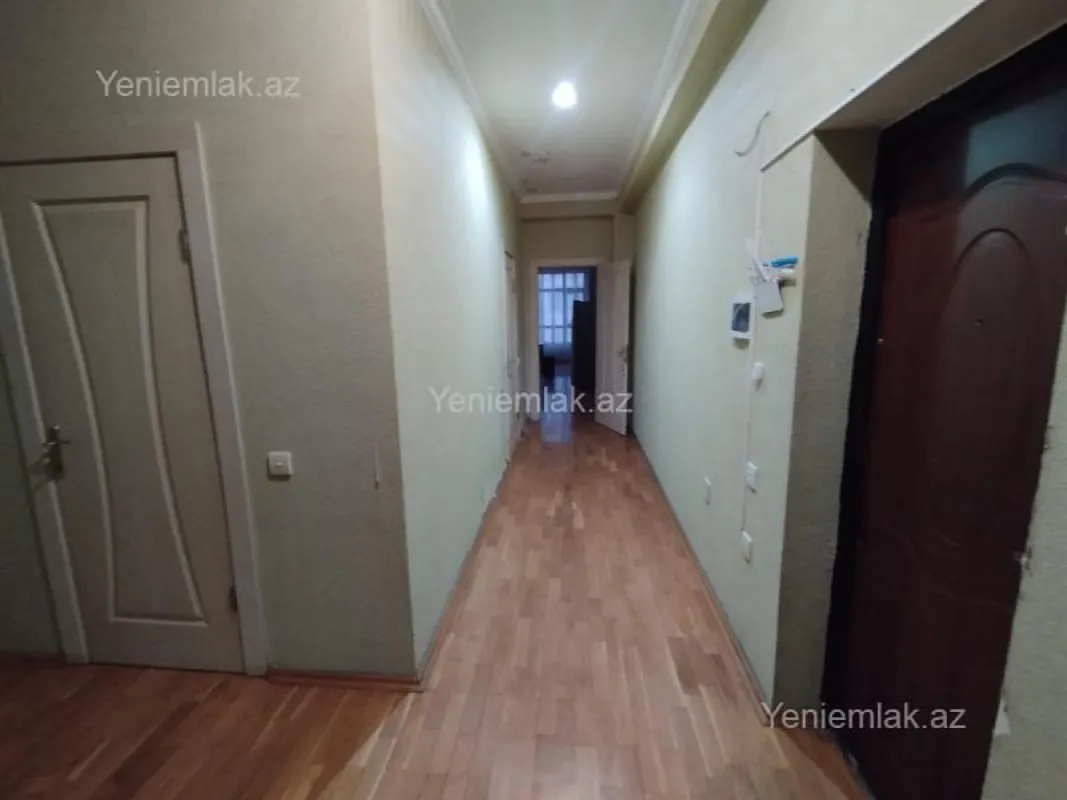 Satılır 2 otaqlı yeni tikili 140 m²