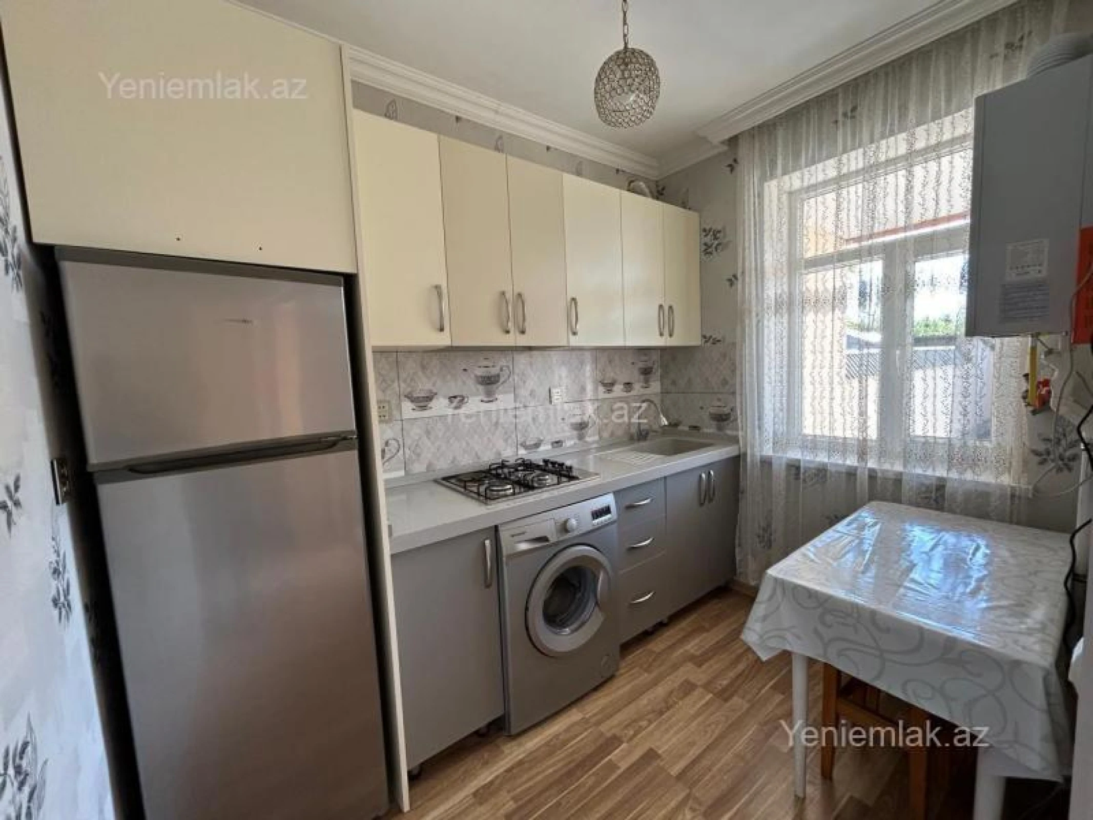 Satılır 2 otaqlı həyət evi 60 m²