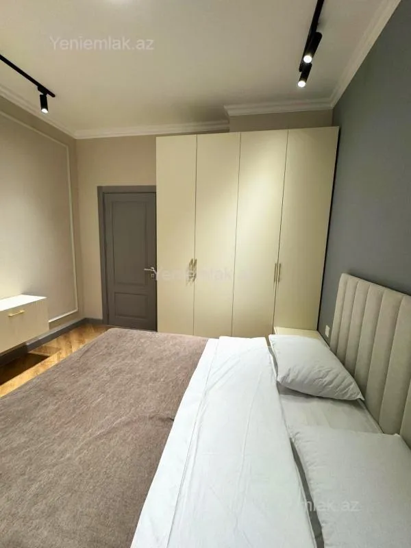Satılır 2 otaqlı yeni tikili 65 m²