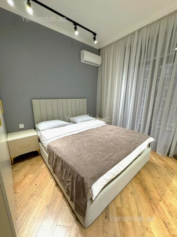 Satılır 2 otaqlı yeni tikili 65 m²