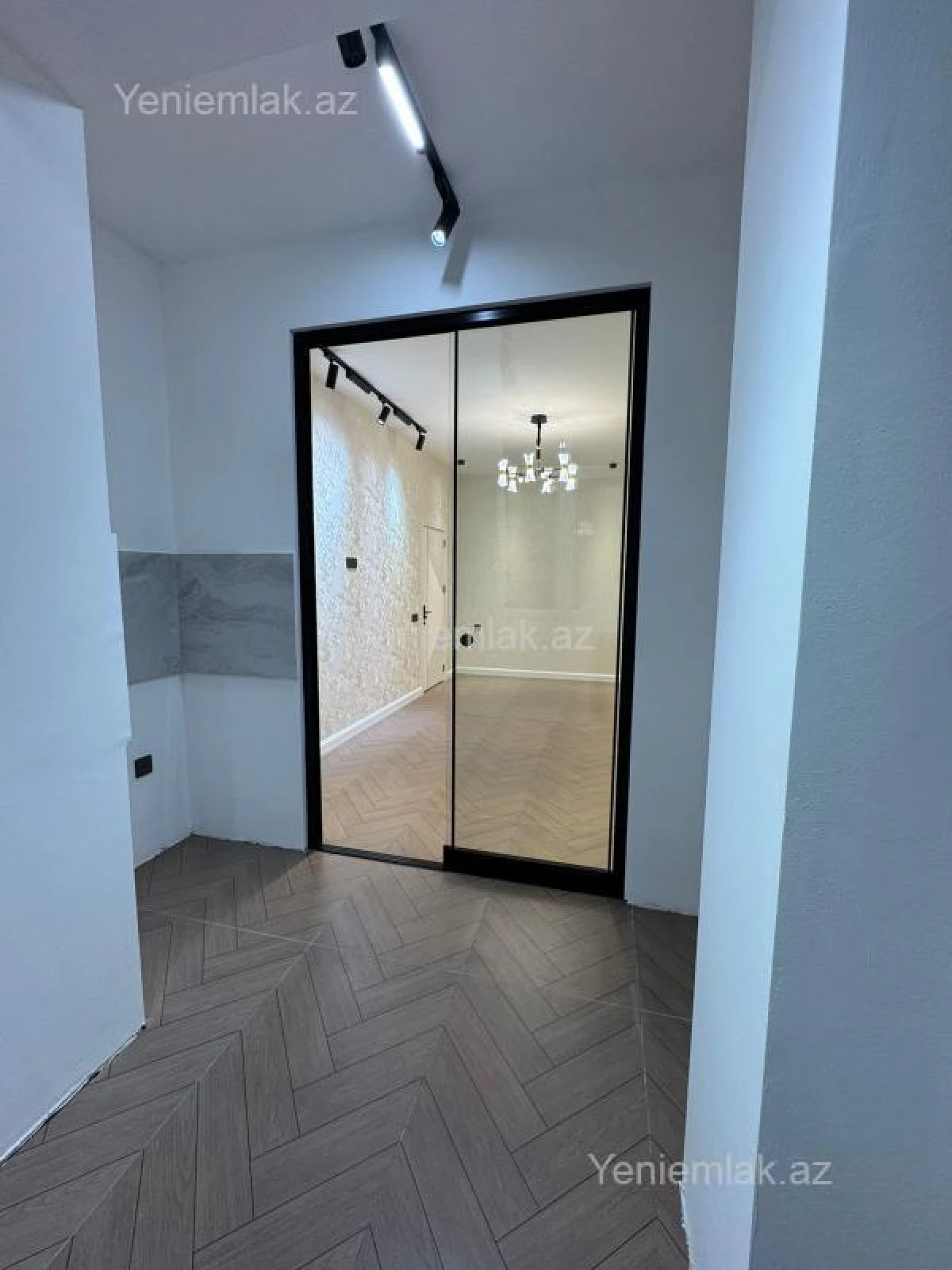 Satılır 3 otaqlı yeni tikili 55 m²